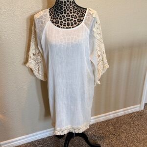 Umgee Cream Lace Sleeve Dress